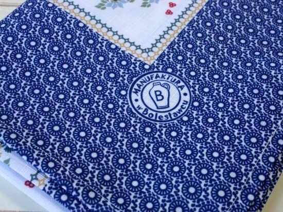 Amazon｜ポーリッシュポタリー（ポーランド食器）テーブルクロス DPLC